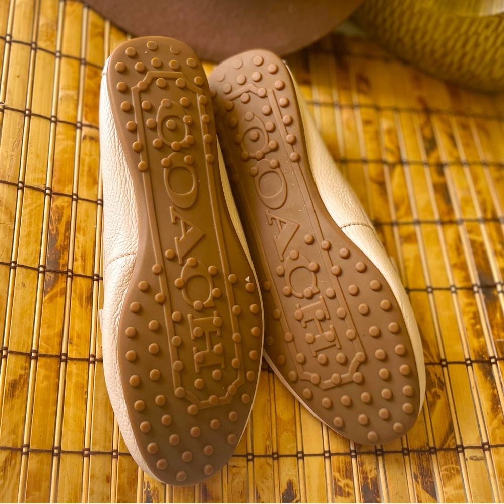 Coach Fredrica  Driving Moccasins - Picture 3 of 8